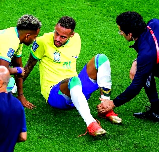 关于内马尔连续十场比赛得分超过绝杀,塞尔维亚队挑战极限!的信息 关于内马尔连续十场比赛得分超过绝杀,塞尔维亚队挑战极限!的信息