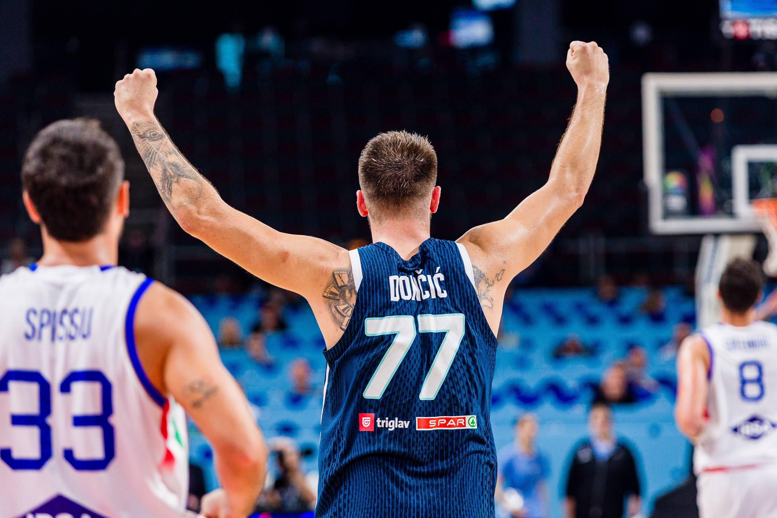 包含东契奇在皇家马德里比赛中逆转,惊险取胜引发热议!的词条 包含东契奇在皇家马德里比赛中逆转,惊险取胜引发热议!的词条